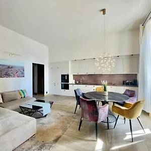 Logodi #castle #freeparking Apartment