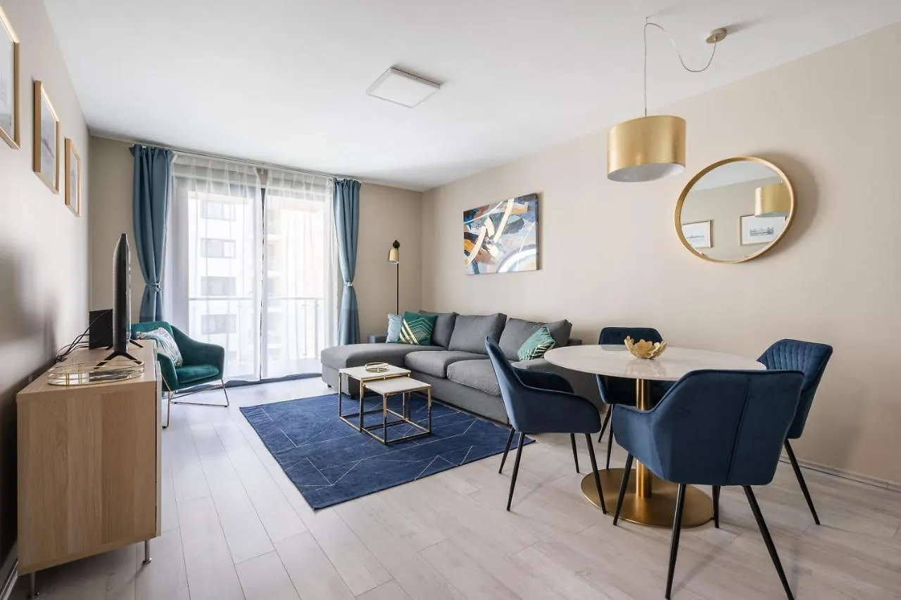 Navy Angel Apartment With Balcony Budapest