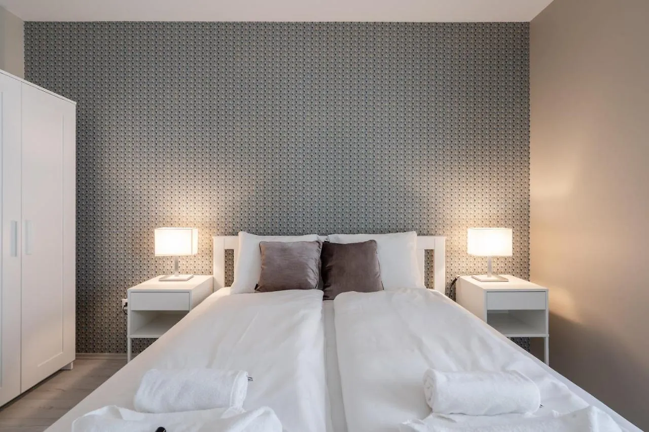 Navy Angel Apartment With Balcony Budapest